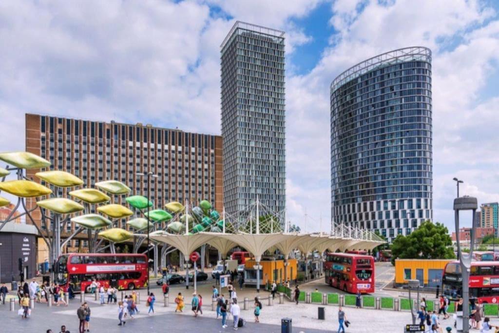 Appartement 2bed Stratford With Easy Access To London, O2, Excel, Parking Nearby Londres
