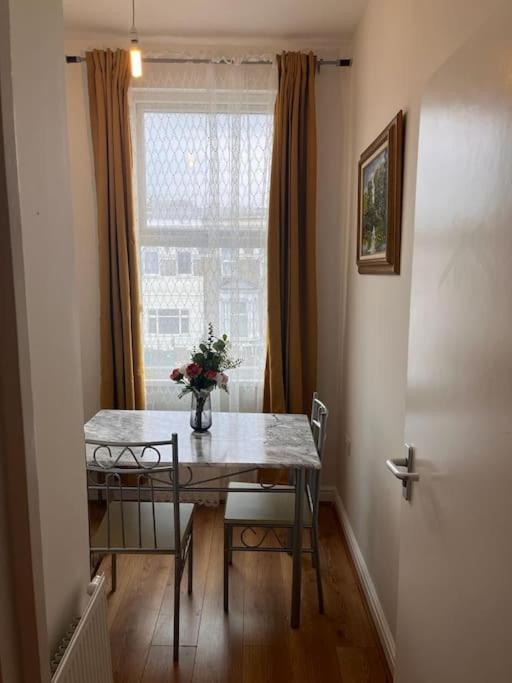 Apartamento 2 Bed Flat In Canning Town *
