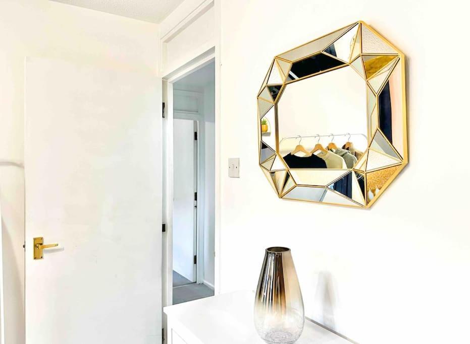 Free Parking - Business Or Relocation - Weekly Or Monthly - 4 Guests By Hofin Stays Short Lets & Serviced Londres