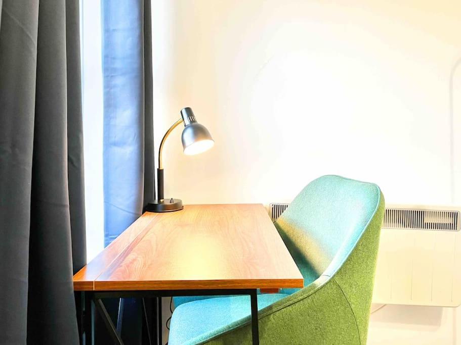 Free Parking - Business Or Relocation - Weekly Or Monthly - 4 Guests By Hofin Stays Short Lets & Serviced * Londres