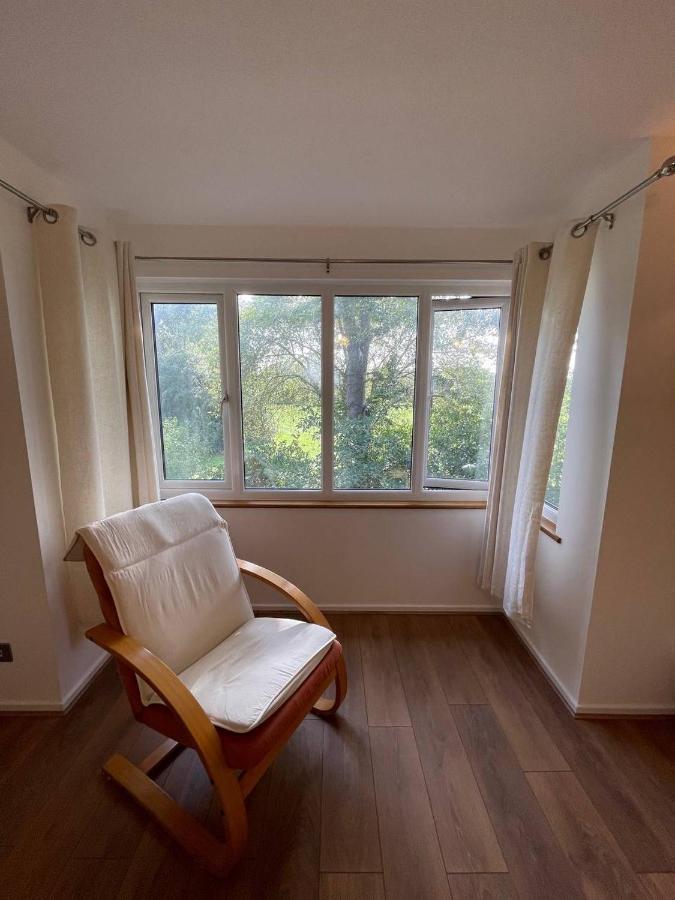 Apartamento Lovely 2 Bedroom Flat With Free Parking, Great Transport Links To London, The Excel Centre, Canary Wharf And The O2! Londres