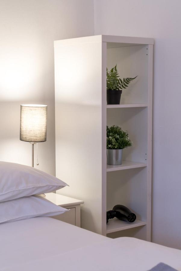 Soho & Covent Garden Apartment, Sleeps 3 * Londres