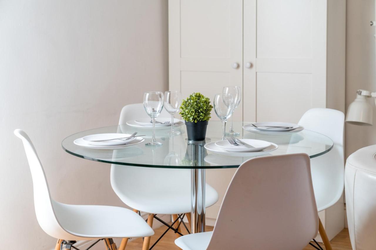 Soho & Covent Garden Apartment, Sleeps 3 * Londres