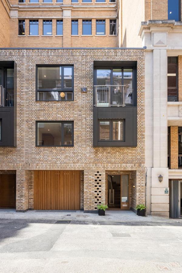 Luxury Mayfair Townhouse With Ac 3br 3ba Hébergement de vacances *