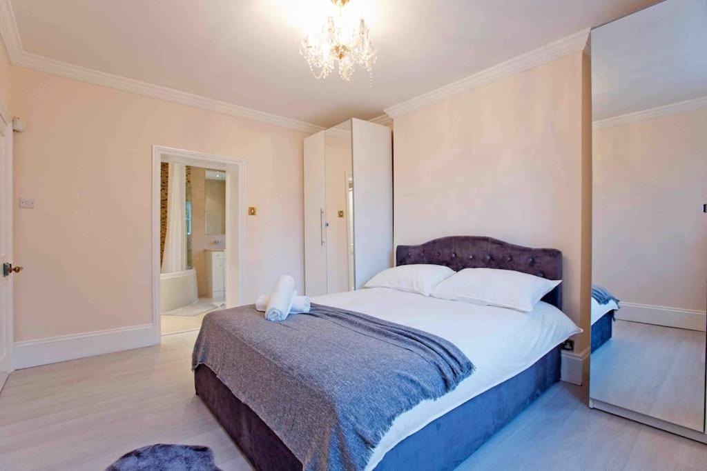 Holiday home Beautiful Iconic 4 Bedroom House By Regents Park