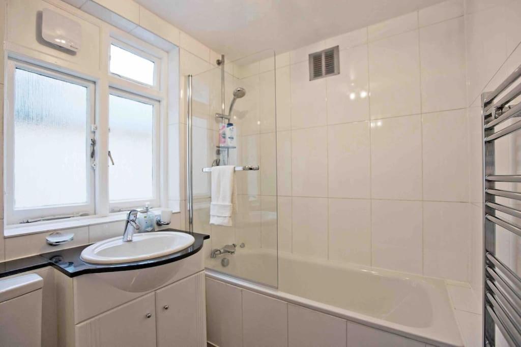 Holiday home Beautiful Iconic 4 Bedroom House By Regents Park