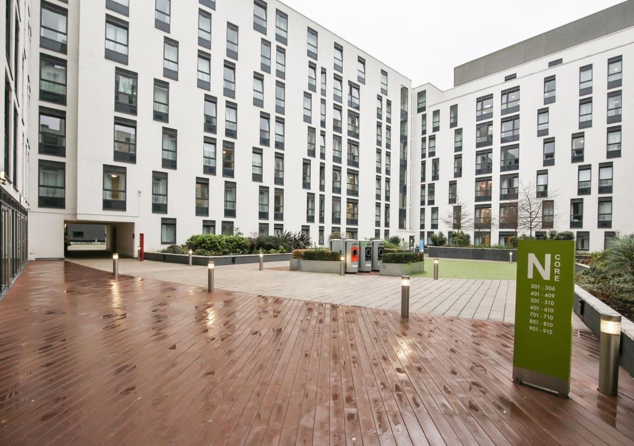 Raffles House Apartments - IQ Sterling Court *