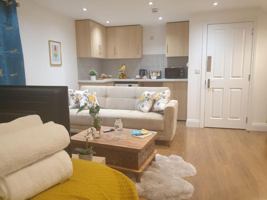 Apartamento New - Bright Studio Loft King Bed In Quiet Street Near Parks 1074 Lo Londres