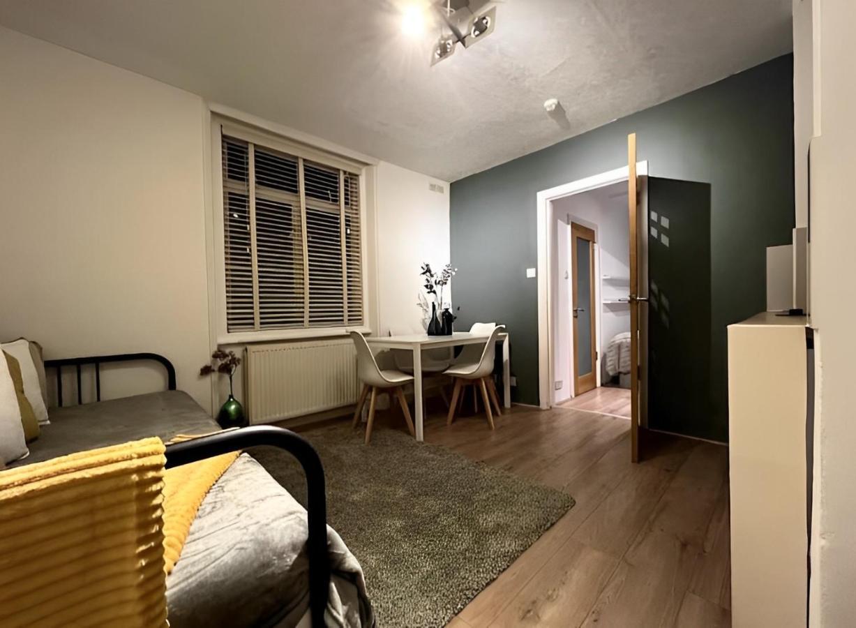 Appartement Nice 1 Bed Flat London/chiswick For 4 People *