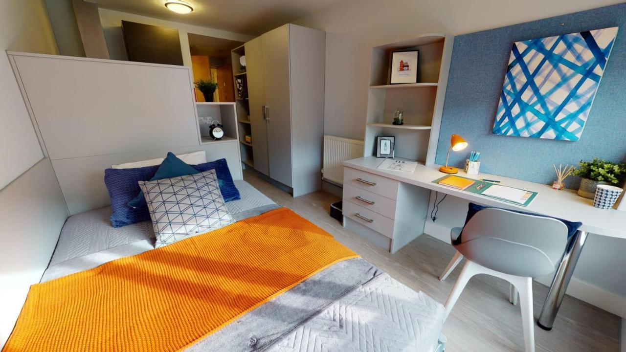 For Students Only Contemporary At Iq Hoxton In Apartamento Londres