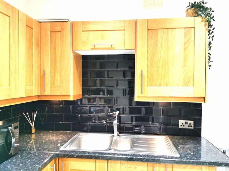 Lovely 1 Bed Flat In Trendy Peckham London
