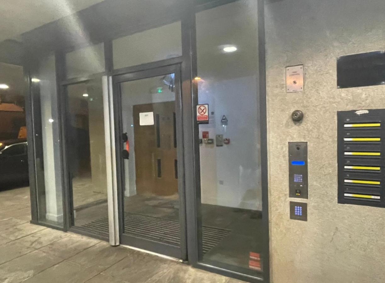 Lovely Luxury 1-bed In Wembley * Londres