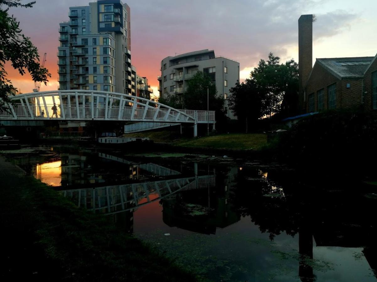 Apartamento Lovely Luxury 1-bed In Wembley *