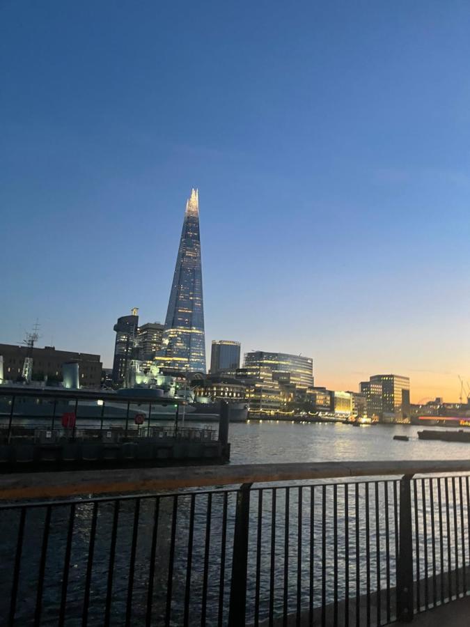 Lovely Luxury 1-bed In Wembley Londen