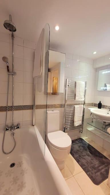 Appartement Spacious 2 Bedroom Flat In Baker Street