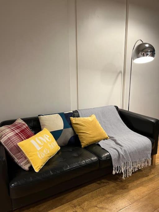 2bed Stratford With Easy Access To London, O2, Excel, Parking Nearby * Londen