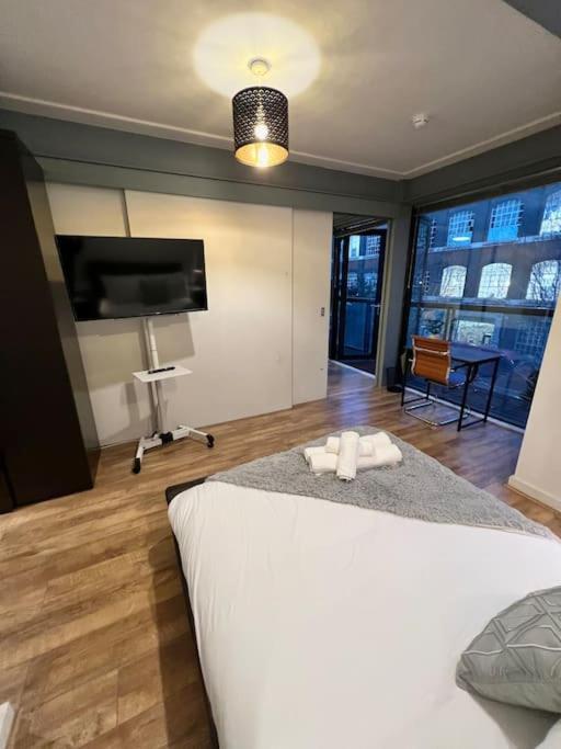 2bed Stratford With Easy Access To London, O2, Excel, Parking Nearby Appartement *