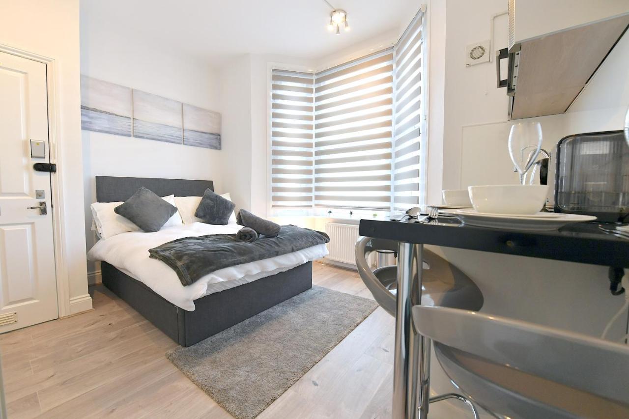 Luxury Fulham Close To Underground Newly Refurbished Apartamento Londres
