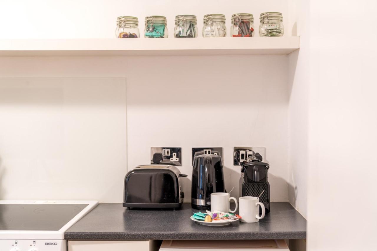 Soho & Covent Garden Apartment, Sleeps 3