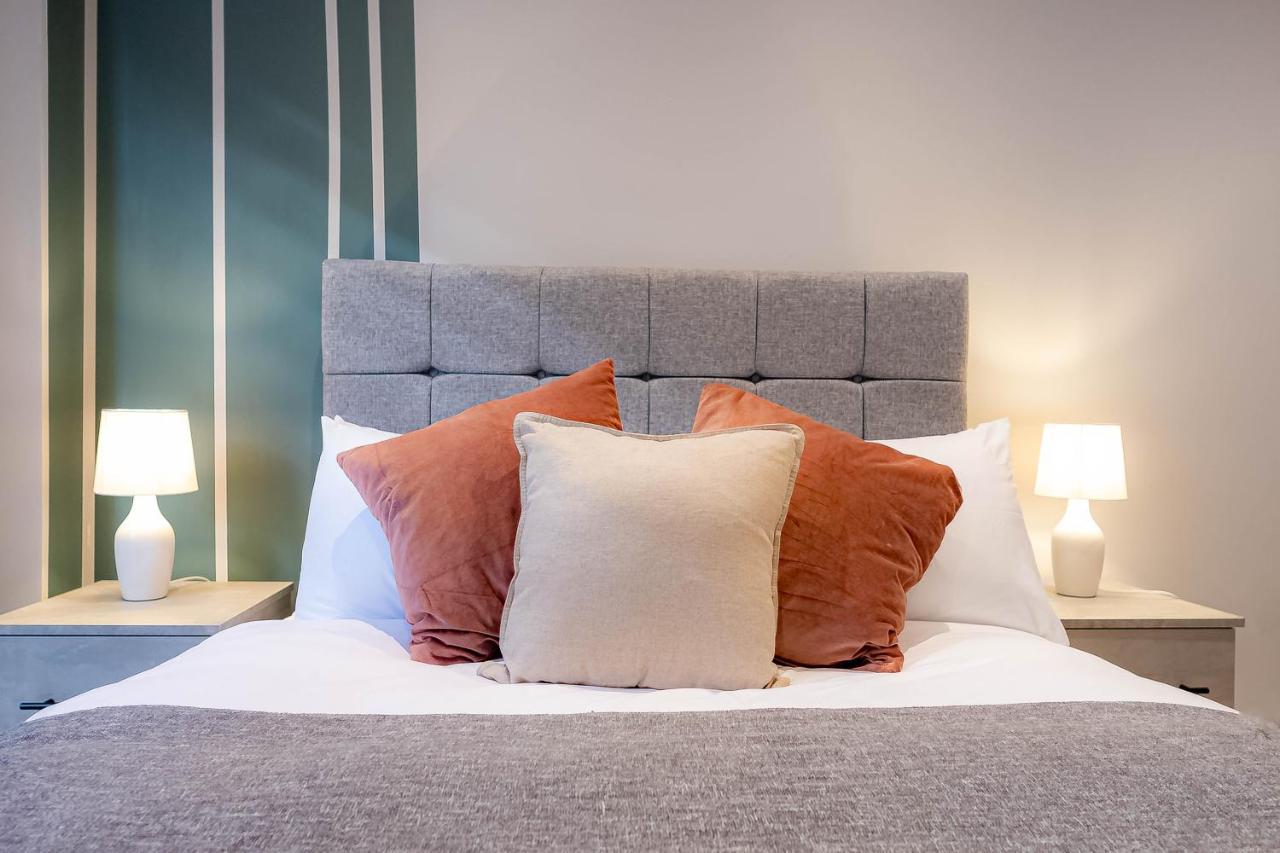 Luxurious Hackney Near Train Station Сasa de vacaciones Londres