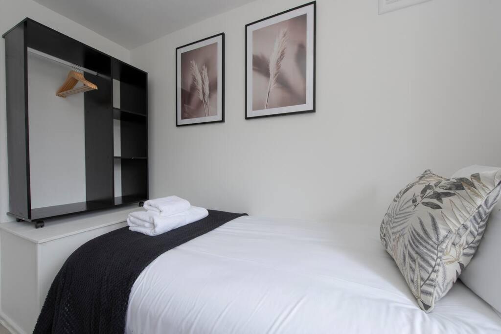 Great House In Centre Of Vibrant, Cool Brixton! * Londres
