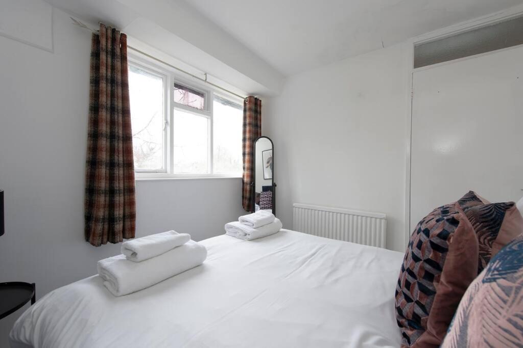 Great House In Centre Of Vibrant, Cool Brixton! Londres