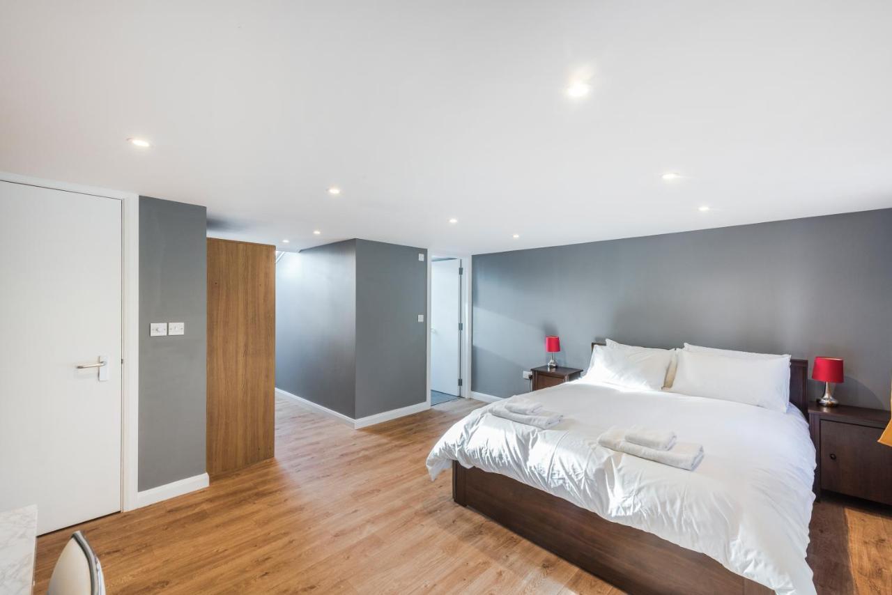 Сasa de vacaciones Spacious 4 Bed House Near Greenwich