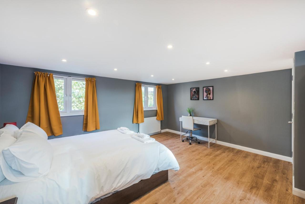 Сasa de vacaciones Spacious 4 Bed House Near Greenwich *