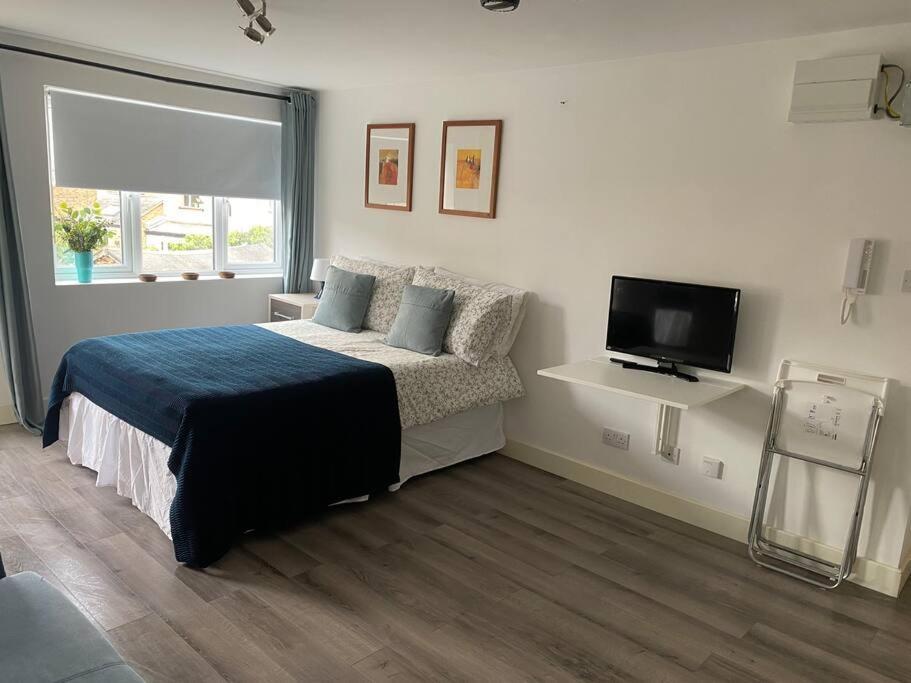 Apartment Studio In Seven Sisters London