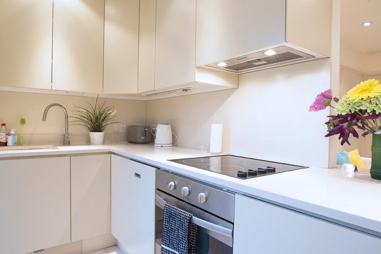 Notting Hill 2-bedroom Maisonette With Terrace Close To Portobello Rd * Londres