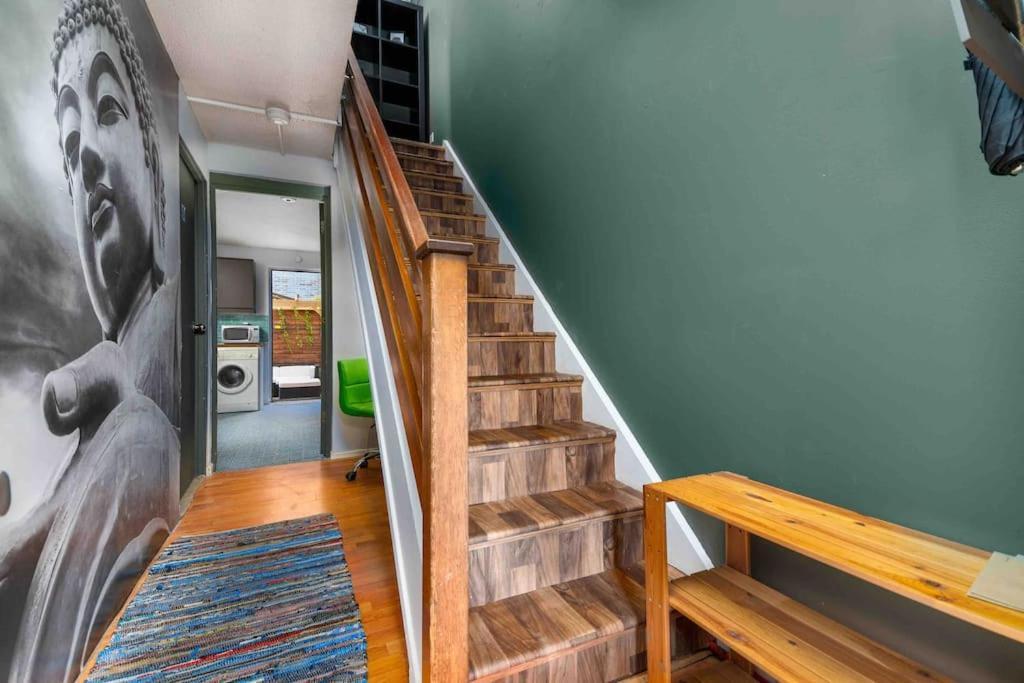 2bed Garden House W/hot Tub, Sauna & Cinema Casa de férias Londres