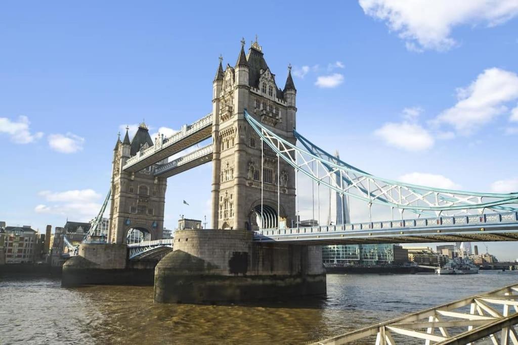 Tower Bridge Lux-penthouse * Londres