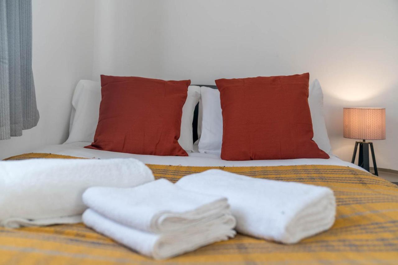 2 Bedroom Flat Near Excel Apartamento