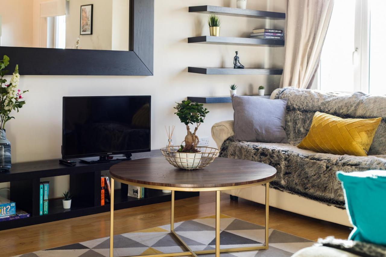 The Fulham Apartment *