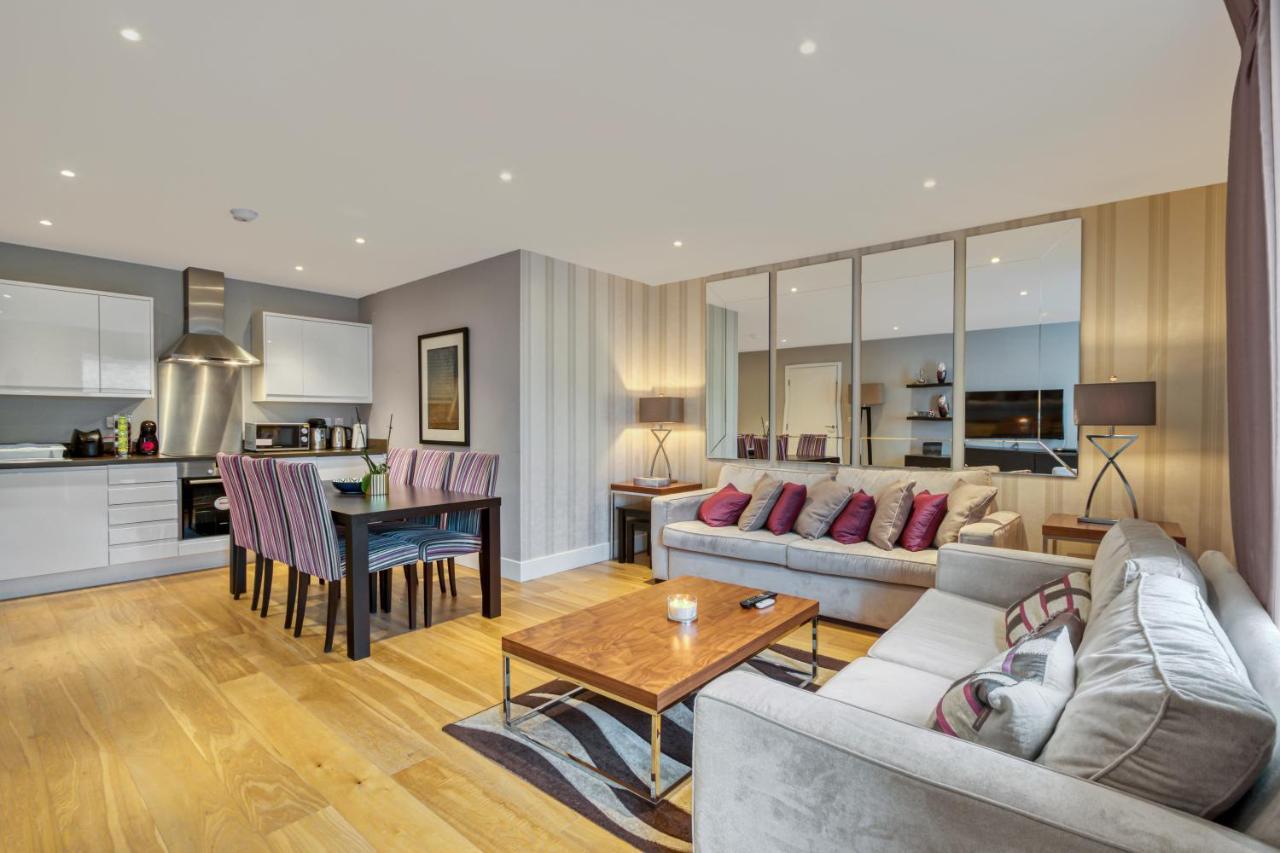 Modern 2 Bedroom & 2 Bathroom In Fulham Appartement Londres