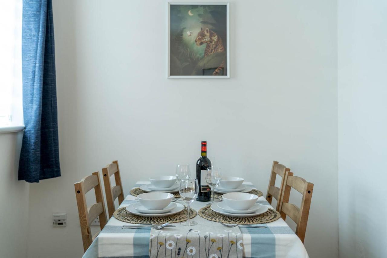 Apartamento 2 Bedroom Flat Near Excel Londres