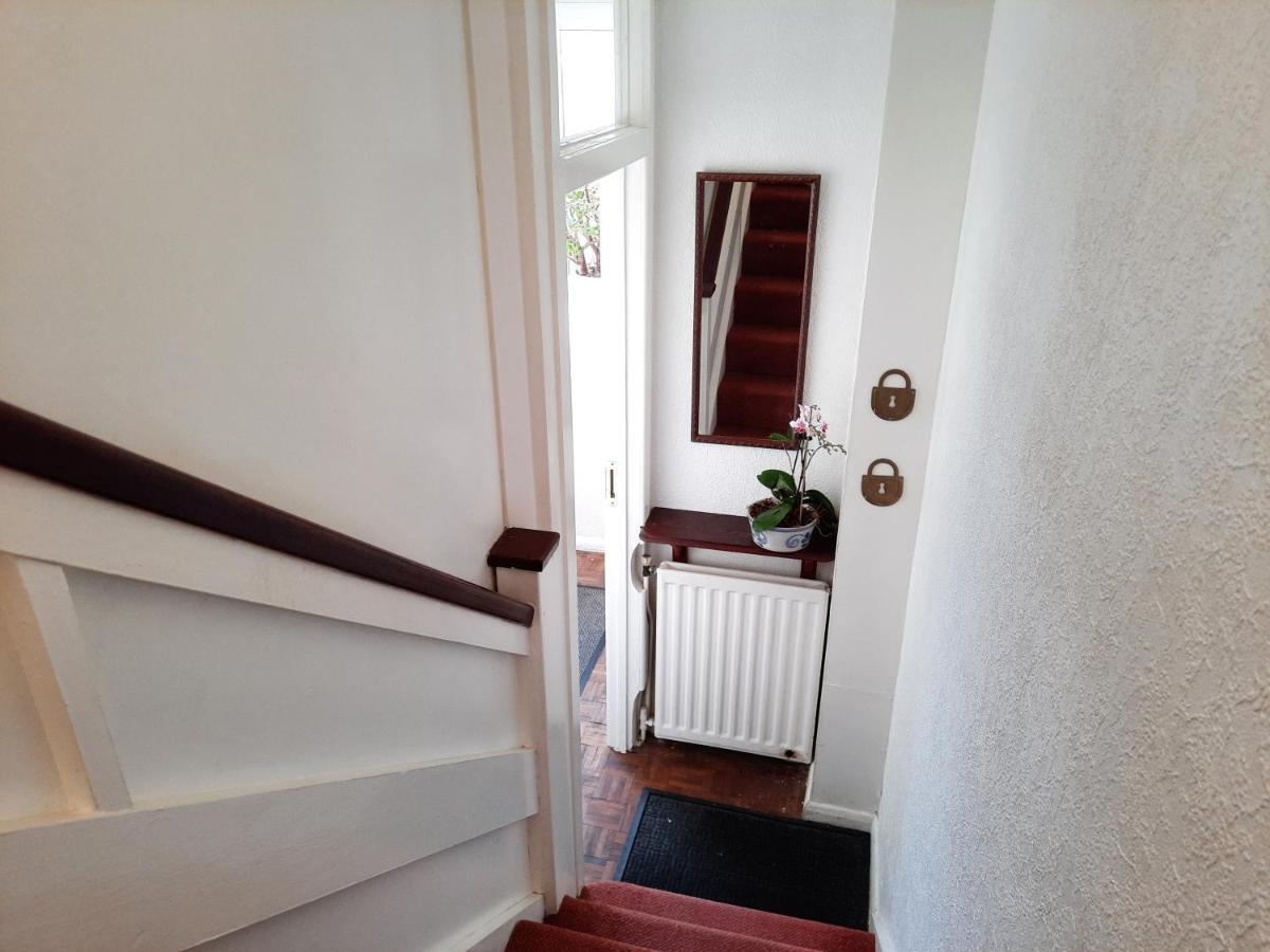 Guest house North Downs