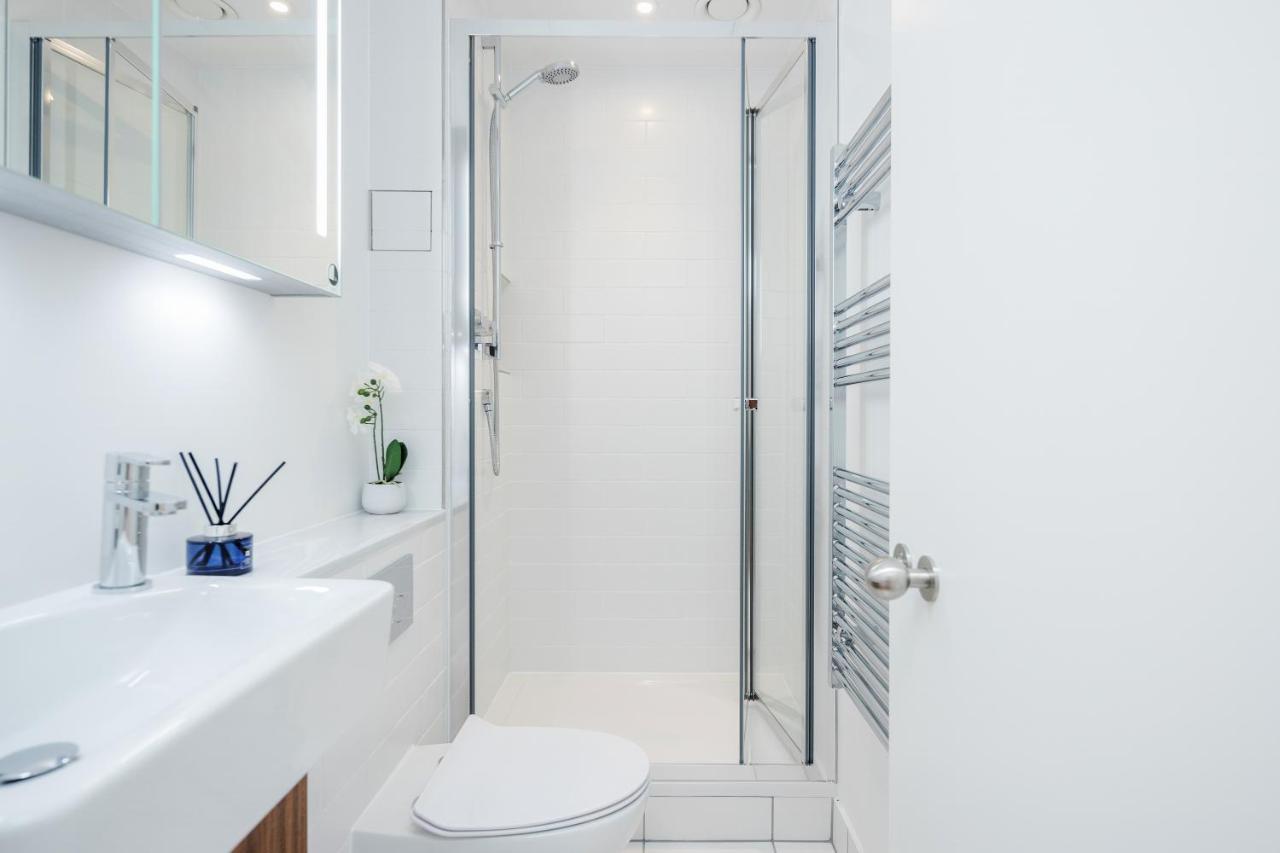 Ferienhaus Luxury Mayfair Townhouse With A/c 3br 3ba *