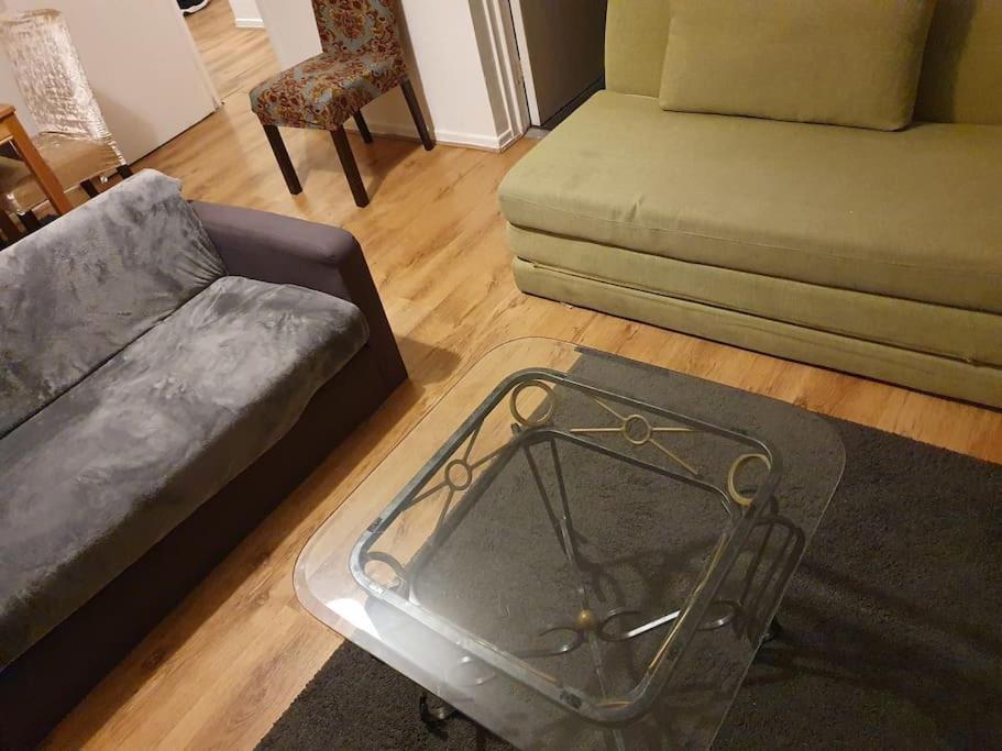 Entire Close To Apartment London