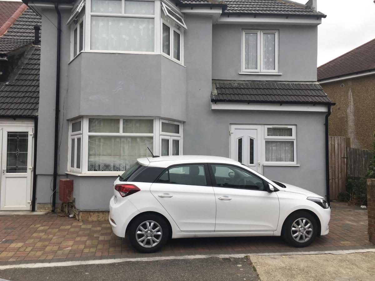 Hameway House- Stunning 4 Bedroom House With A Spacious Kitchen * Londres
