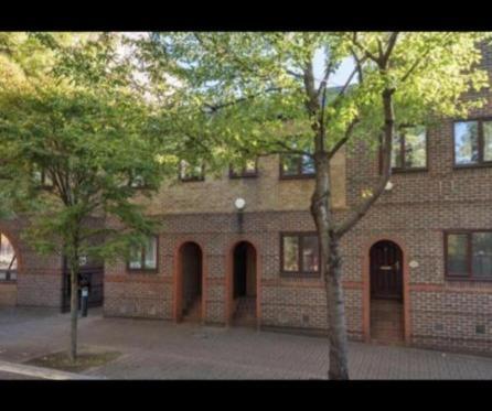 Apartamento Rainbow Quays Londres
