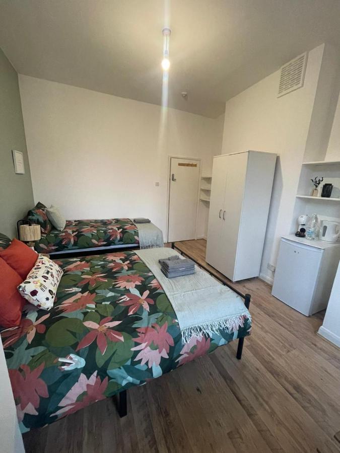 Contemporary Private Near Central