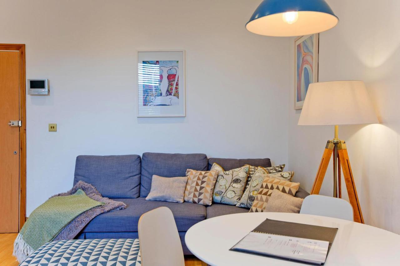 Appartement Spacious Highbury Fields 1 Bedroom - Parking By Request Londen
