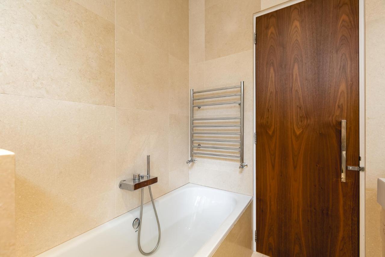 Apartamento დluxury & Spacious Duplex In The Heart Of Chelseaდ Londres