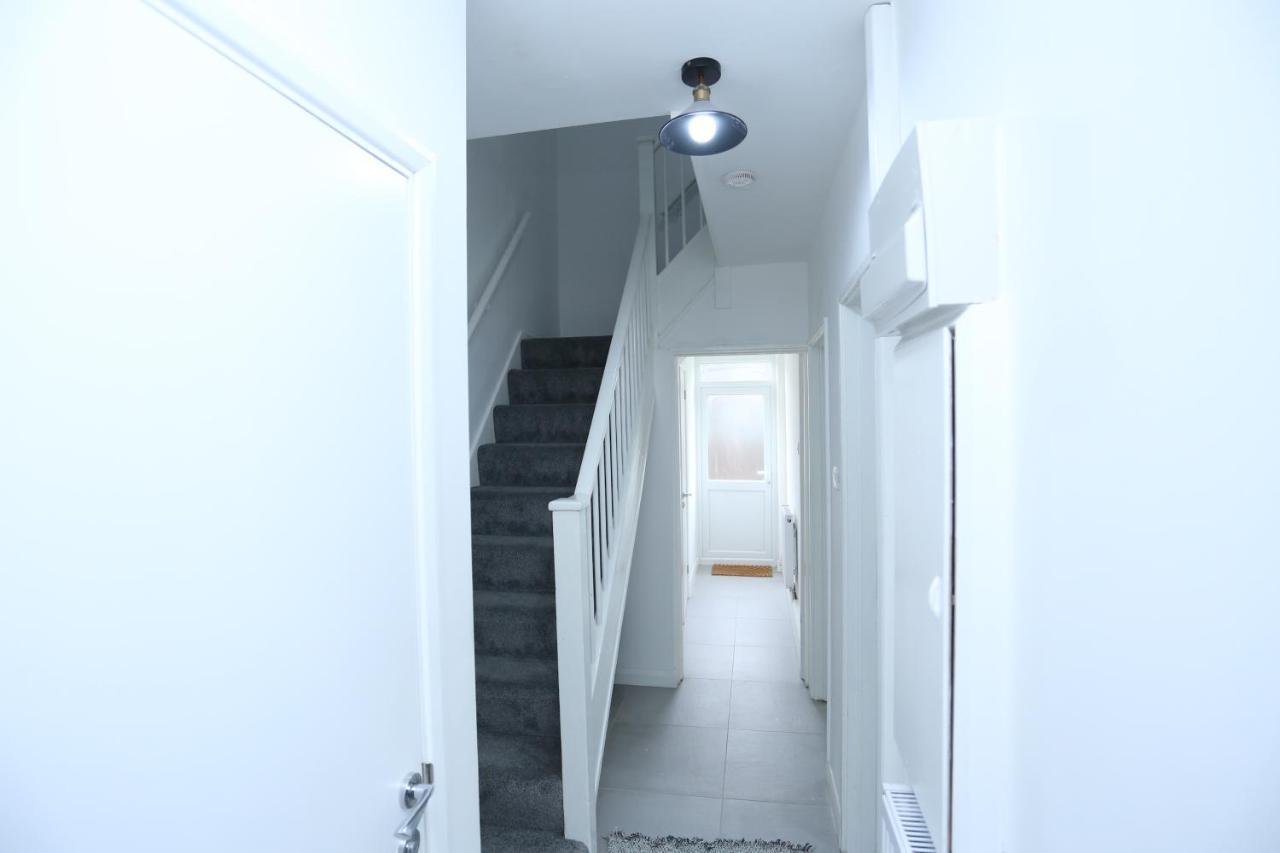 Abbeywood Station House London London