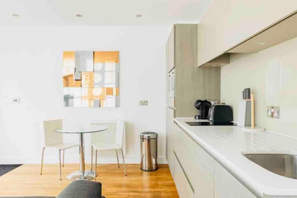 Canary Wharf Luxury Appartement Londen
