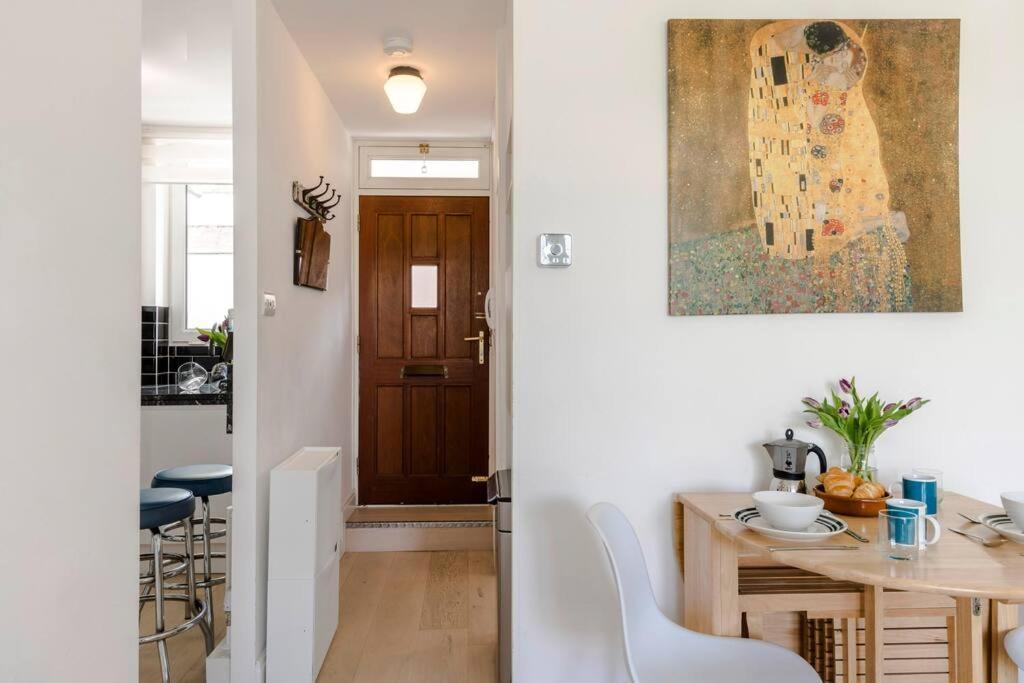 The Clarence, Central W/ Wifi Apartamento