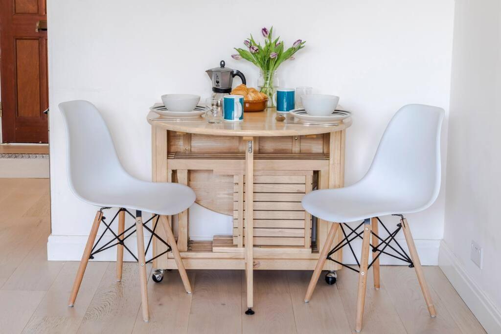 Apartamento The Clarence, Central W/ Wifi Londres