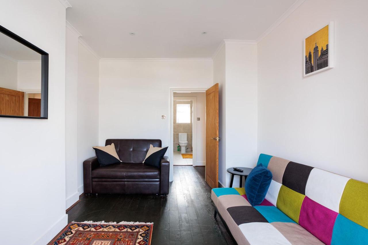 Entire Luxurious Flat Sleeps 4 Persons * Londres
