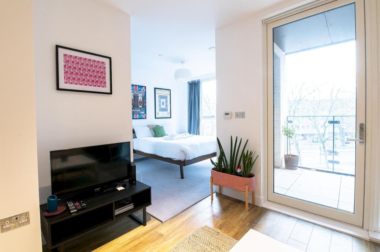 Apartamento Modern, Light-filled In Trendy North
